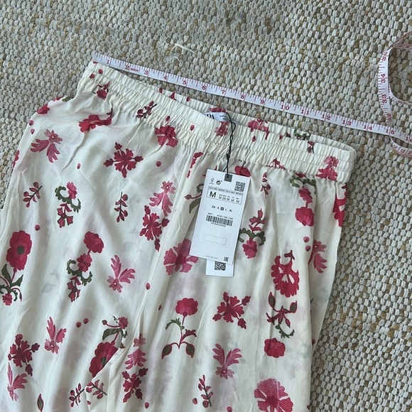 NWT ZARA Floral High Waist Flowy Pants Size M - Picture 4 of 7